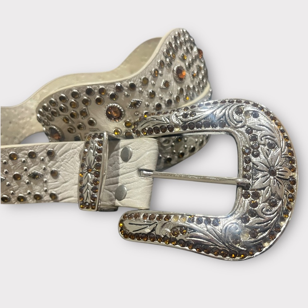 Bronze Studded Bone Colored Genuine Leather Belt with Silver Floral Buckle